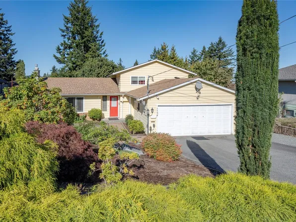 1776 Meredith Rd, Nanaimo, BC V9S 2M4