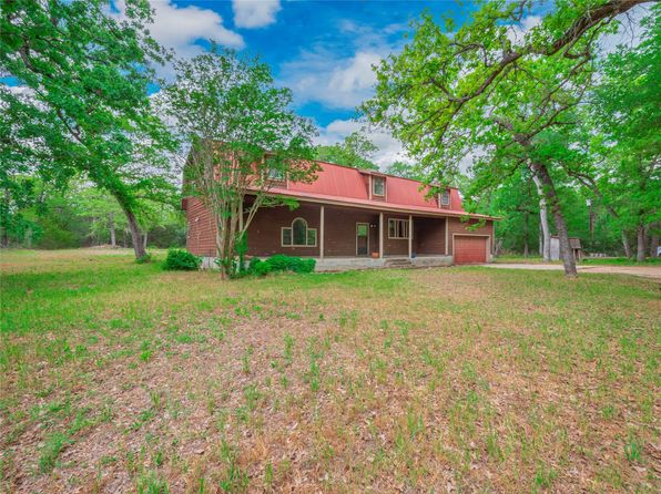 222 Indiana Rd, Lockhart, TX 78644