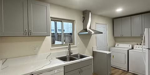 5th image of 519 E Ridgecrest Blvd APT A