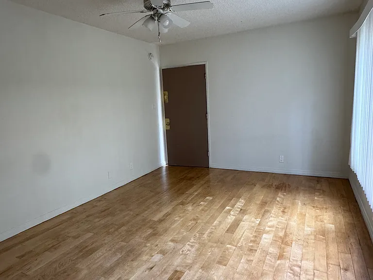 3545 Jasmine Ave #1 — Photo 2