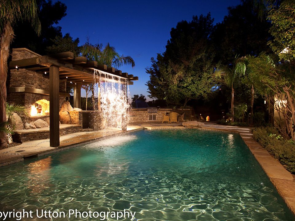 1st image of 8224 N Golf Dr
