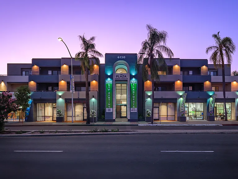 Plaza Apartments — Photo 19