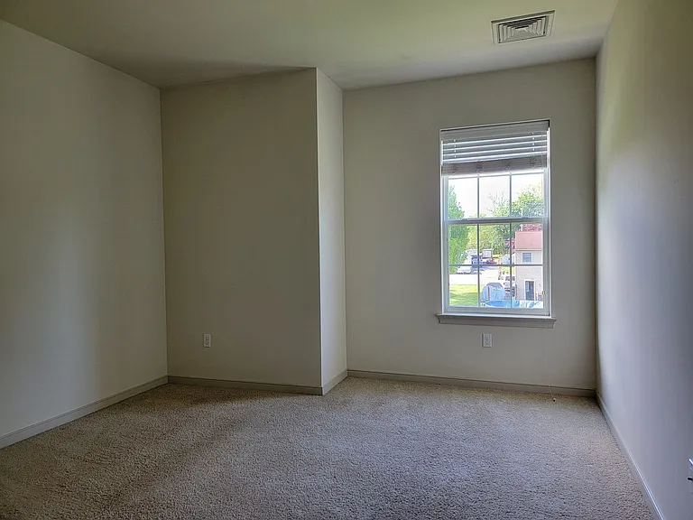 1971 Shady Oak Dr — Photo 16