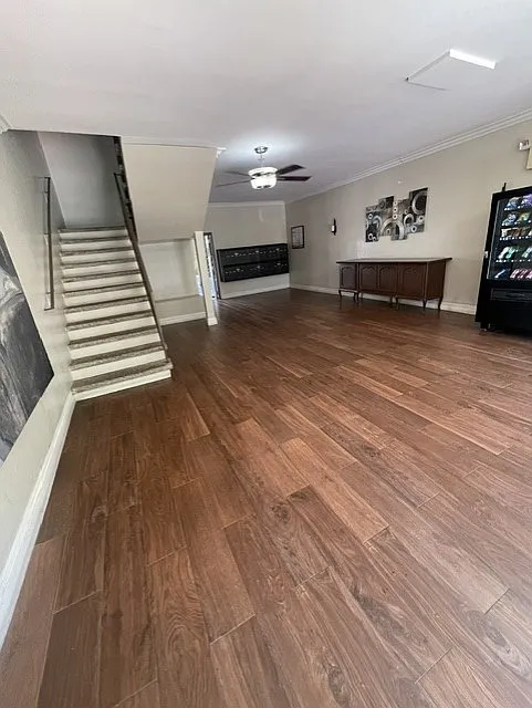 4717 Willis Ave — Photo 4