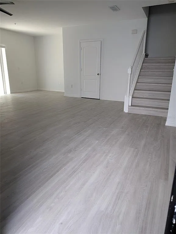3 bed, 2.5 bath, 1820 sqft, $2,400 — Photo 4