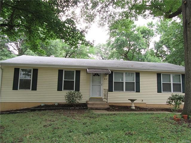 1st image of 812 Arline Ave