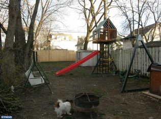 13 Church St, Willow Grove, PA 19090