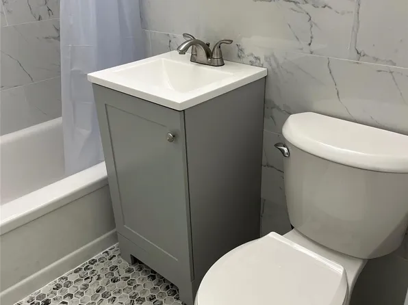 98-25 64th Road image 7 of 12