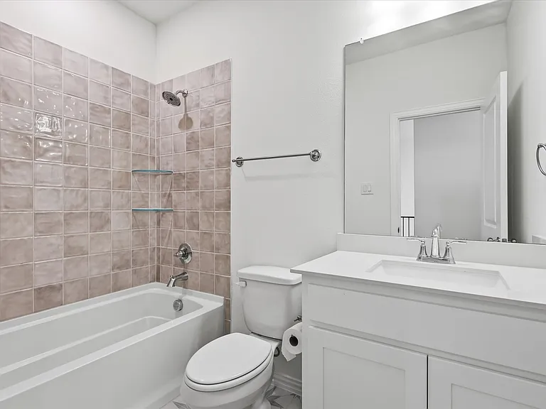 2537 Buttonbush Ln — Photo 7