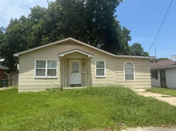 1016 Dixie St, Blytheville, AR 72315