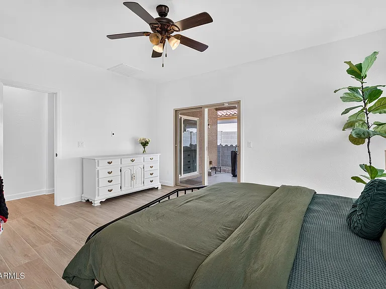 823 W Witt Ave — Photo 7