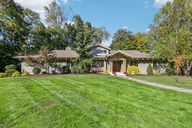 Valley View Ave-S1810-001