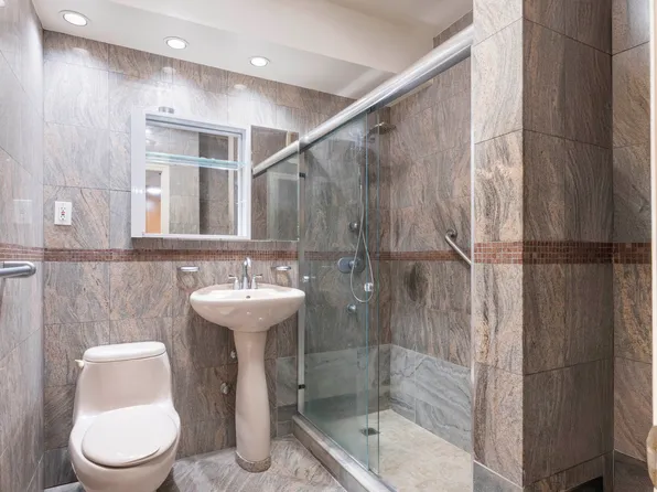 345 West 58th Street image 9 of 18