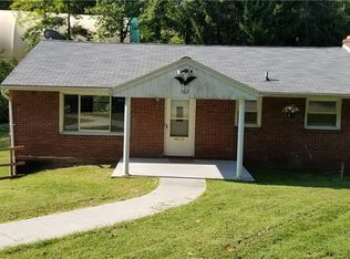 162 Hutchman Rd, Mars, PA 16046