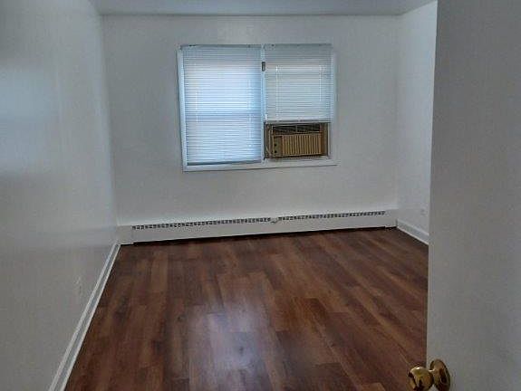 3rd image of 420 S Maple Ave #1