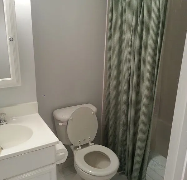 1604 Johnson St — Photo 14