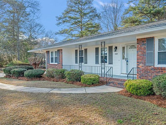 4th image of 1729 Milton Way