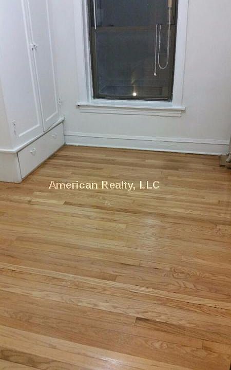 1st image of 6347 N Magnolia Ave #1