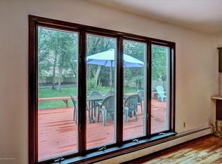 3 Jeanette Ct, Spring Lake, NJ 07762