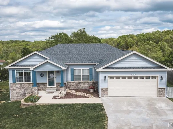 106 Sandstone Dr, Saint Robert, MO 65584