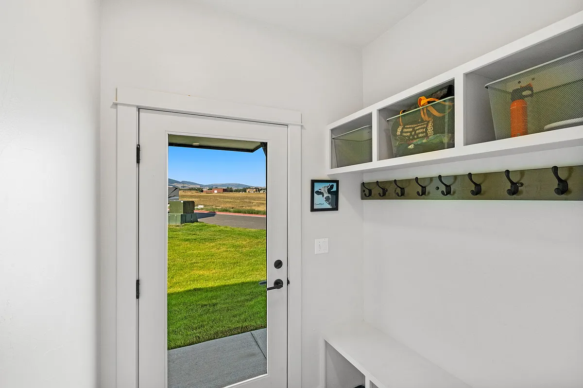 Building Photo - 901 Scenic Trl #19