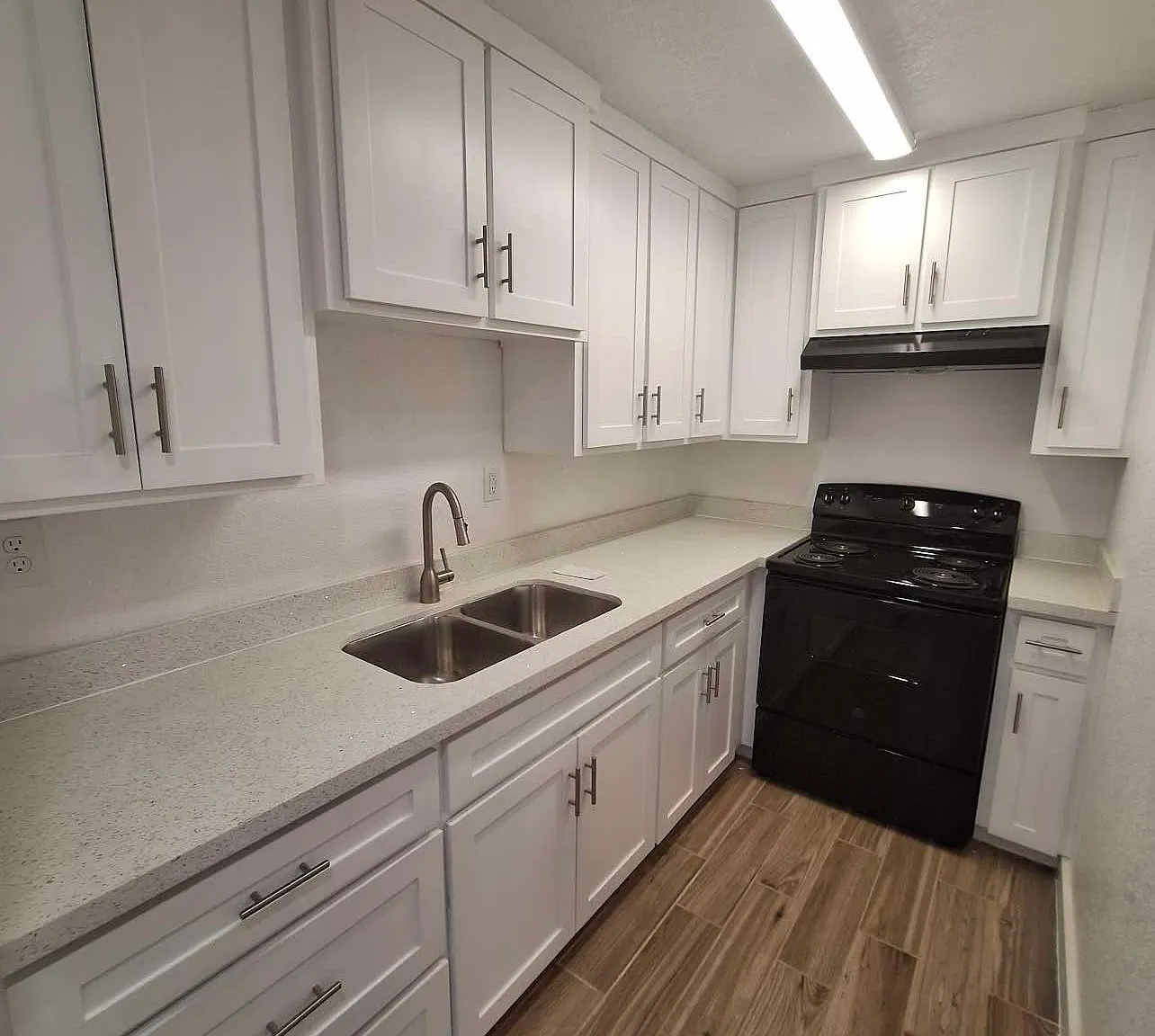 2 bed, $1,250 — Photo 1