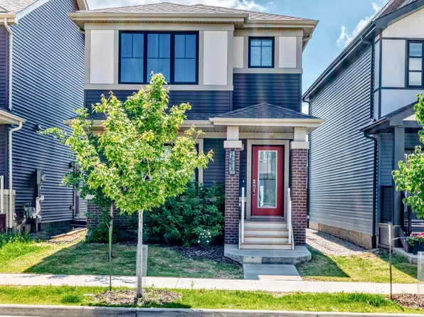 4027 Hawthorn Line SW, Edmonton, AB T6X 1Y6