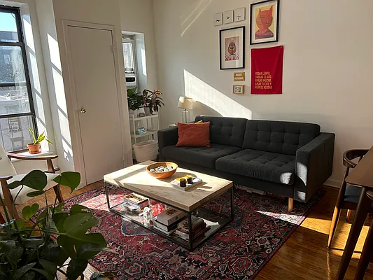 Rented by Ideal Properties Group | media 2