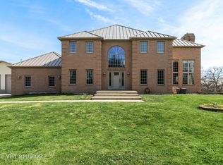 2502 Barreville Rd, McHenry, IL 60050