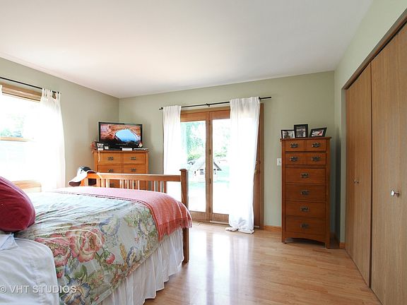 5th image of 10618 Marc Ct