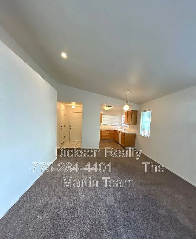 3 bed, 2.0 bath, 1164 sqft, $2,350 — Photo 4