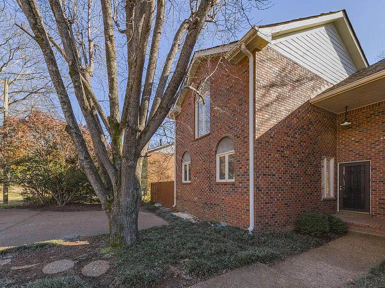2818 Westwood Ave — Photo 25