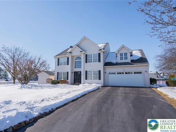 460 Quail Dr, Allentown, PA 18104