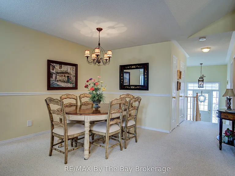 32 Green Briar Dr — Photo 30