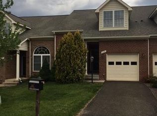 228 W Ridge Ct, Warrenton, VA 20186