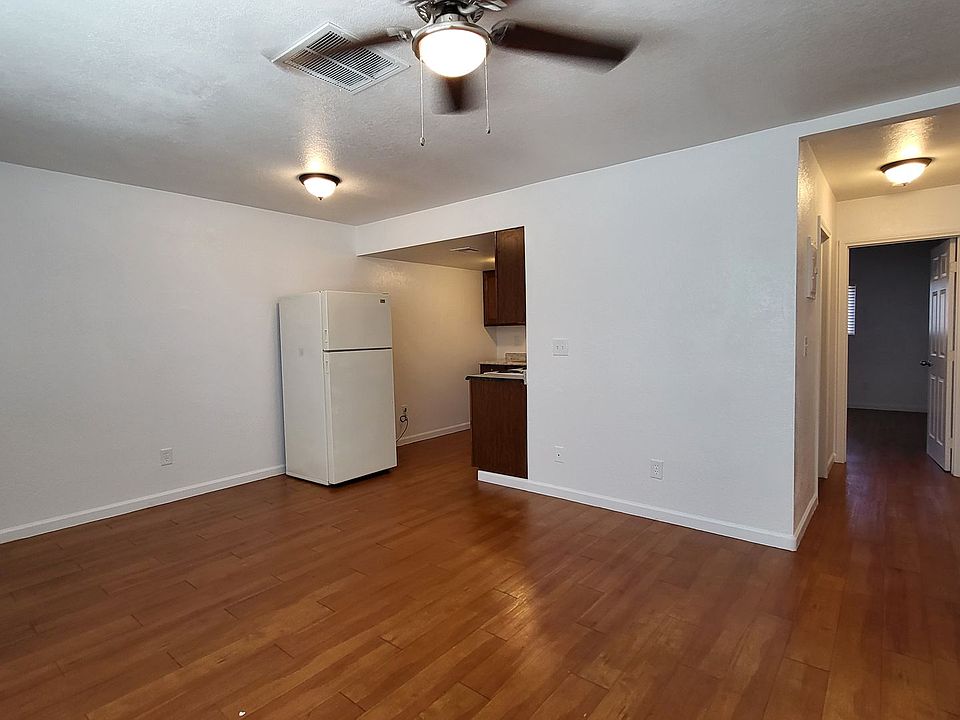 1st image of 4766 Convaire Ave #2