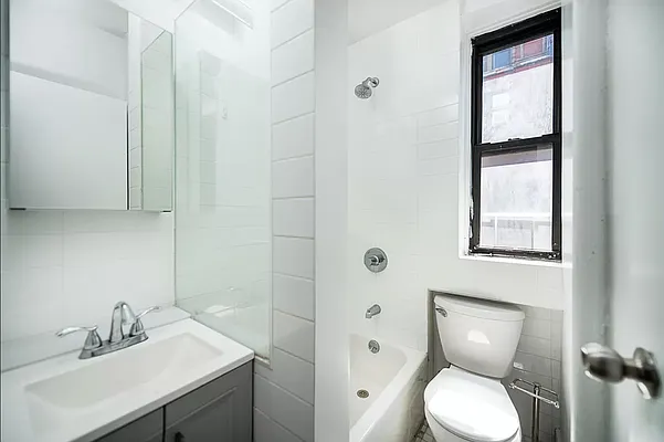 Rented by Guy Goldman, LREB | media 11