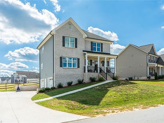 2nd image of 360 Wynnfall Dr