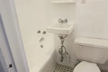 Rented by Manhattan Best Realty, Inc.