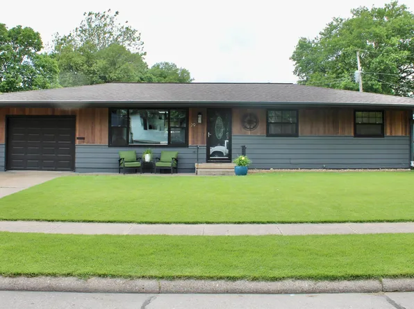 29 Cindy Dr, Fort Madison, IA 52627
