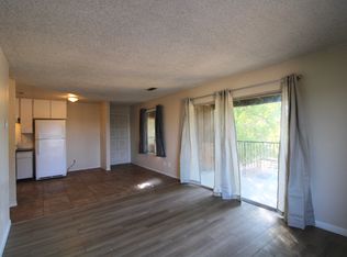 1335 E Vassar Ave APT 204, Fresno, CA 93704