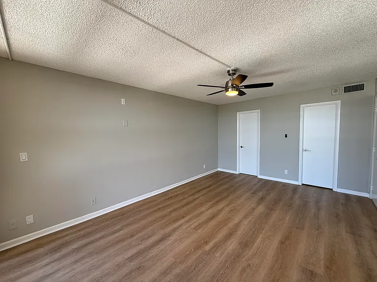 531 N Ocean Blvd #1805 — Photo 34
