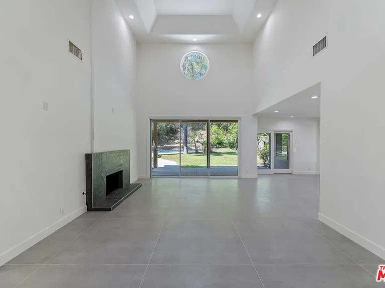 4133 Tarrybrae Ter — Photo 2