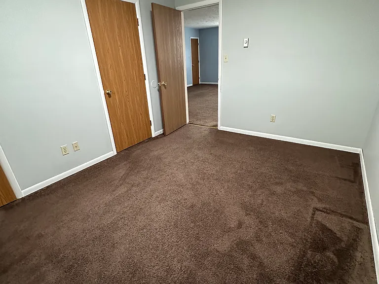 888 Wayne Ave #13 — Photo 11