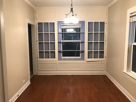 3rd image of 3330 Woodrow Dr