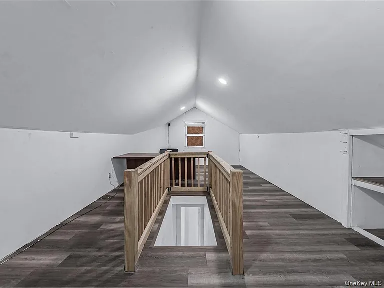 21 James Ll Burrell Ave — Photo 10