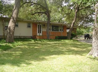 1191 Canyon Dr, New Braunfels, TX 78130