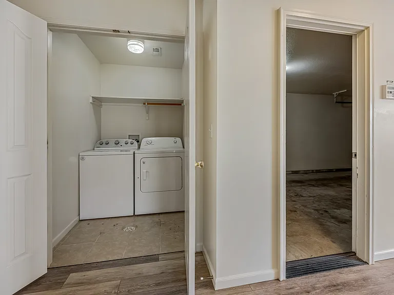 1201 Ensign Dr — Photo 24