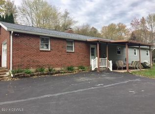 125 Lois Ln, Northumberland, PA 17857