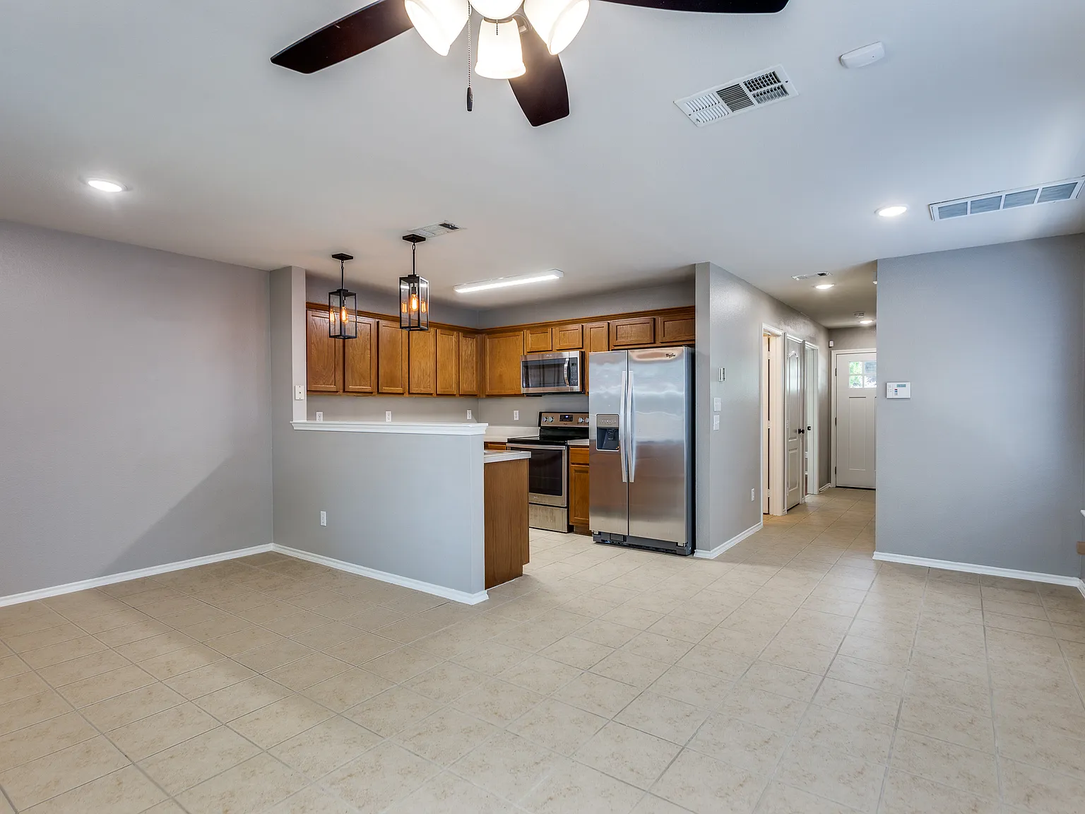 3127 Lubbock Ave - 3129 — Photo 3